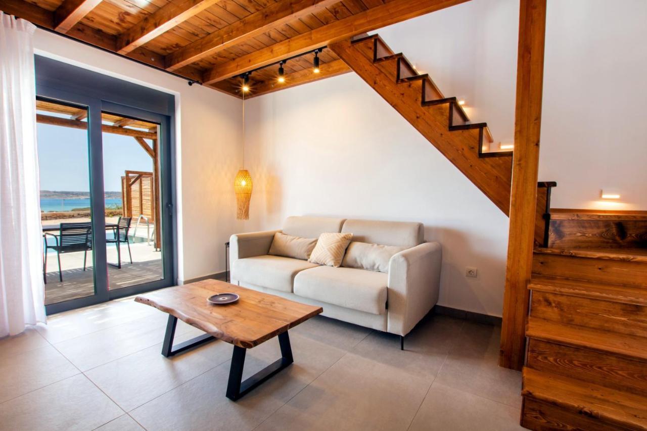 Cato Agro 3, Seafront Villa With Private Pool Afiartis Esterno foto